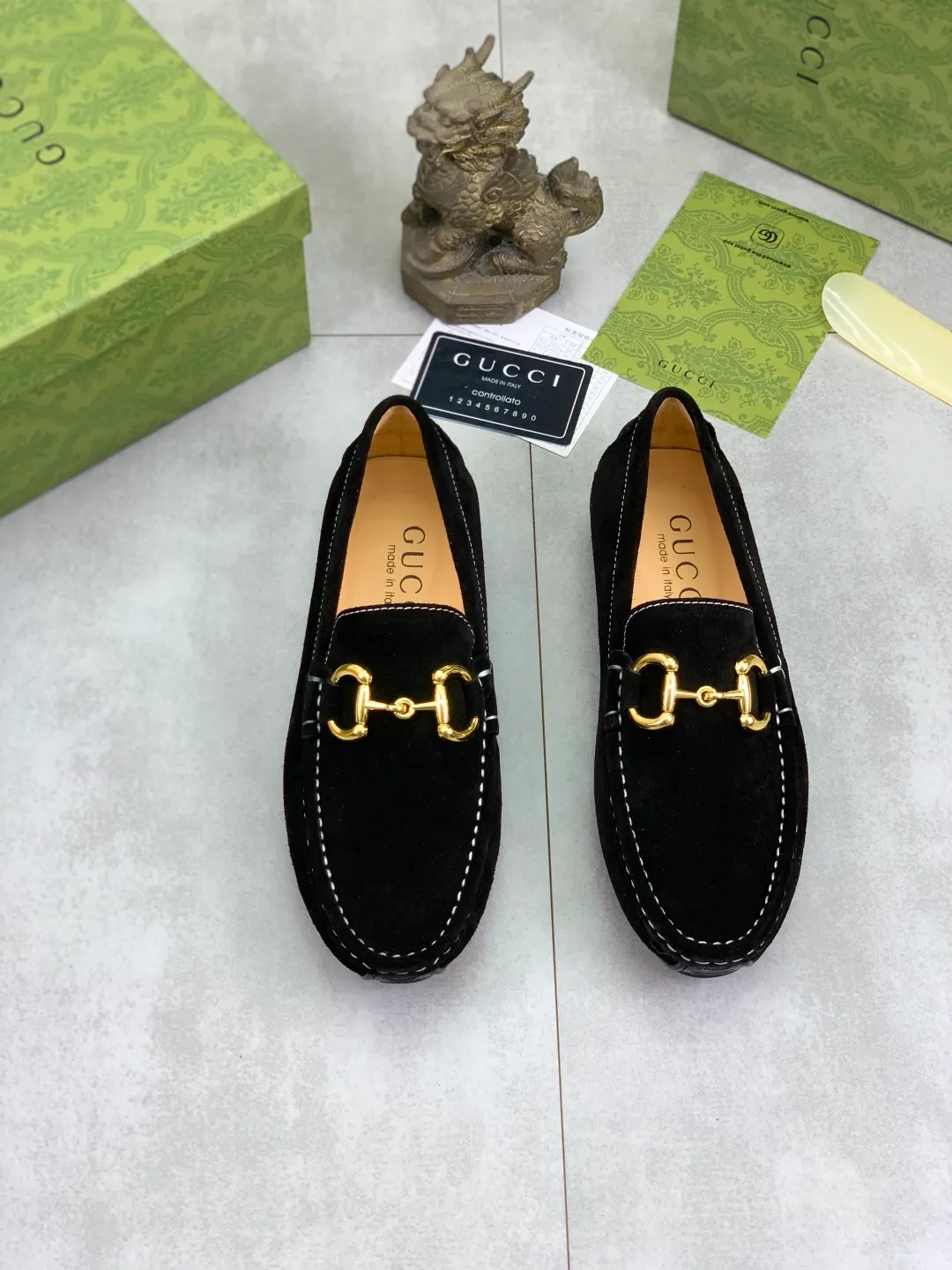 Men's men's shoes 💰P340💰[New style]🆘[GUCCI] New classic beanie shoes; Hong Kong original top quality, exquisite craftsmanship, top quality💪🏼High-end boutique men's beanie shoes, British fashion style 🎈The upper is made of Italian imported calfskin🔥, comfortable and breathable, fully imported soft pigskin lining, lazy slip-on Loaf style This fabric is made of 🇮🇹🎈, which is suitable for drivers to drive, and the original non-slip and wear-resistant rubber outsole 🎈Number of codes: 38-45 Multi-color 🉑️ to choose from